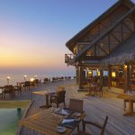 Anantara Dhigu Maldives Resort, beyaz kumlu plajları, nefes kesen manzaraları ve çeşitli lüks konaklama seçenekleriyle ideal bir Maldivler tatili sunar.