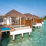 DusitD2 Maldives ile su üstü villalarda lüks ve huzuru yaşayın. Balayı çiftleri ve aileler için özel seçeneklerle Maldivler’in tadını çıkarın.