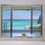 DusitD2 Maldives ile su üstü villalarda lüks ve huzuru yaşayın. Balayı çiftleri ve aileler için özel seçeneklerle Maldivler’in tadını çıkarın.